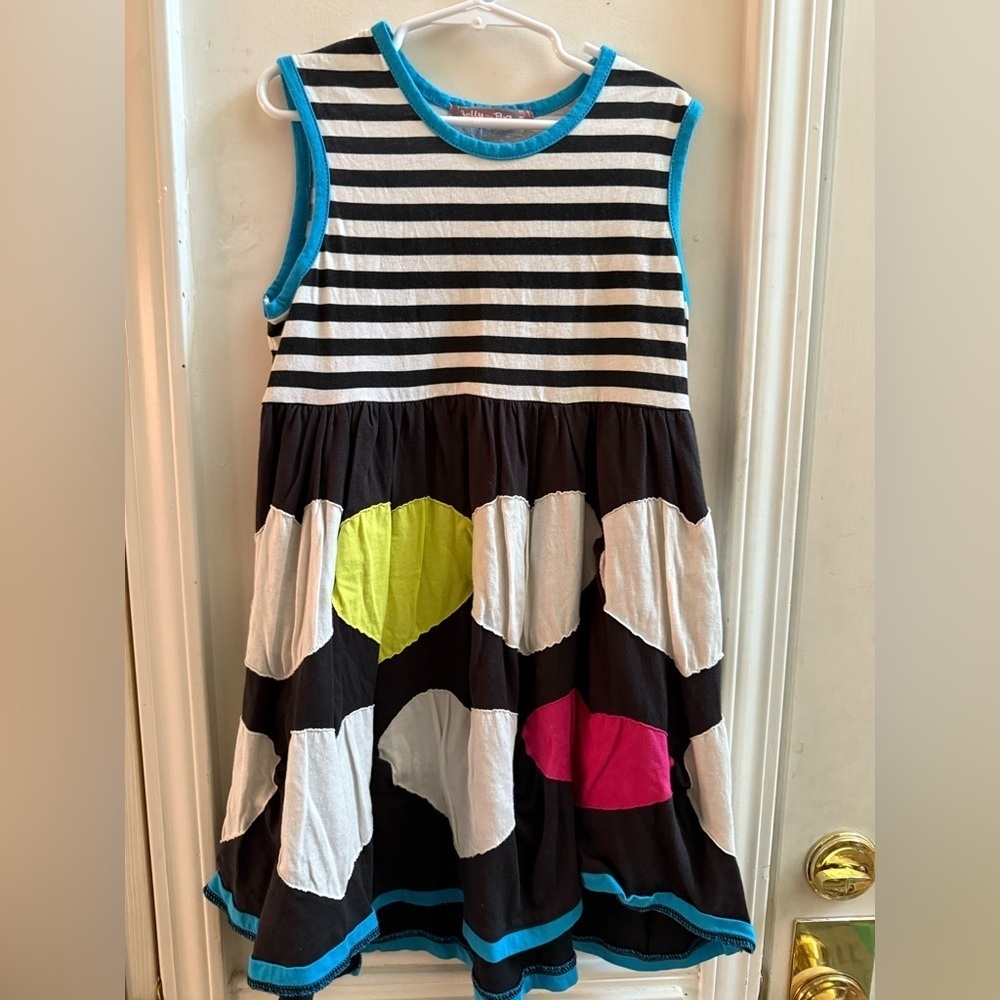 Jelly the Pug Heart Appliquรฉ Dress